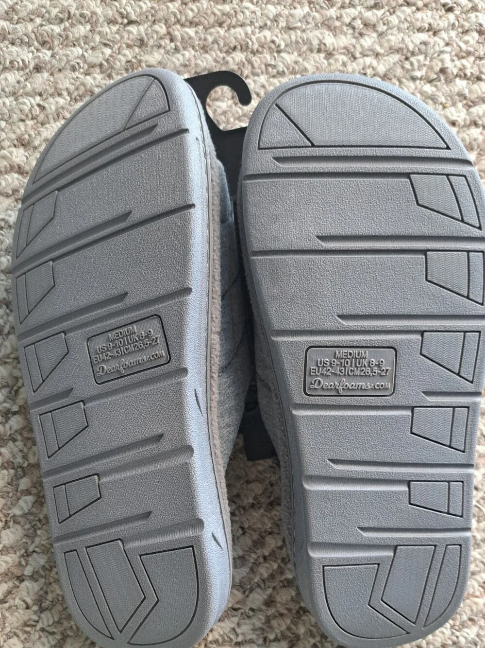 Dearfoams Men’s M 9-10 Gel Memory Foam Gray Slippers NWT